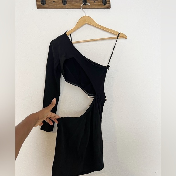 Elisabetta Franchi One Shoulder Cut-Out Mini Dress - Picture 5 of 9
